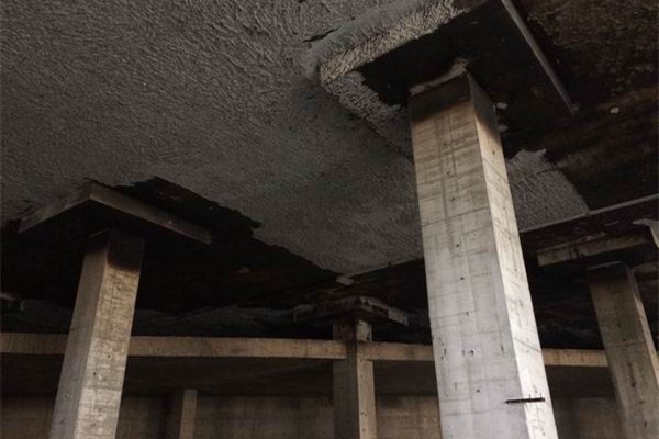 鋼絲繩網片加固（火燒后踢鑿）